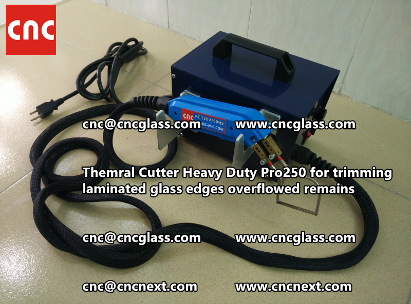 Hot knife heating cutter trimming laminated glass edges (100)