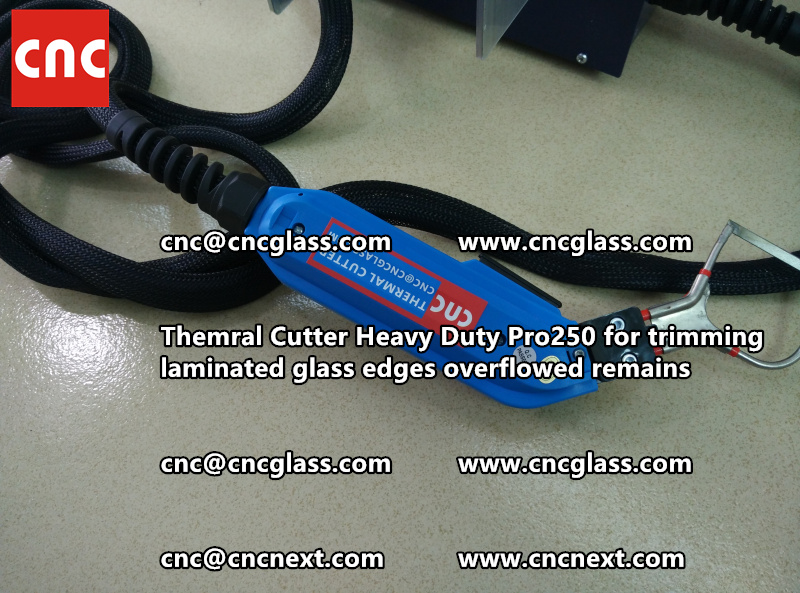 Hot knife heating cutter trimming laminated glass edges (56)
