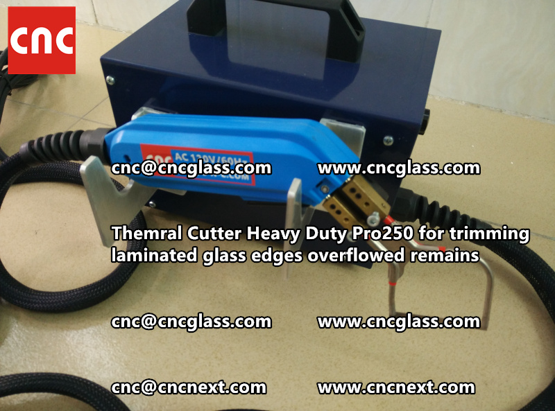 Hot knife heating cutter trimming laminated glass edges (60)