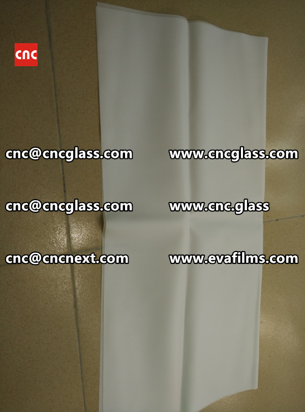 Laminated safety glass EVA-based densely cross-linked interlayer (4)